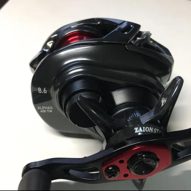 DAIWA(ダイワ)の【美品】ダイワ　21アルファス AIR TW 8.6R スポーツ/アウトドアのフィッシング(リール)の商品写真