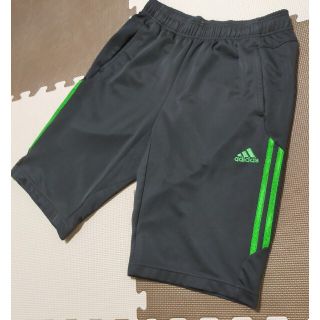 アディダス(adidas)の☆AHP-330 アディダス ハーフパンツ 黒&緑 サイズ L(トレーニング用品)