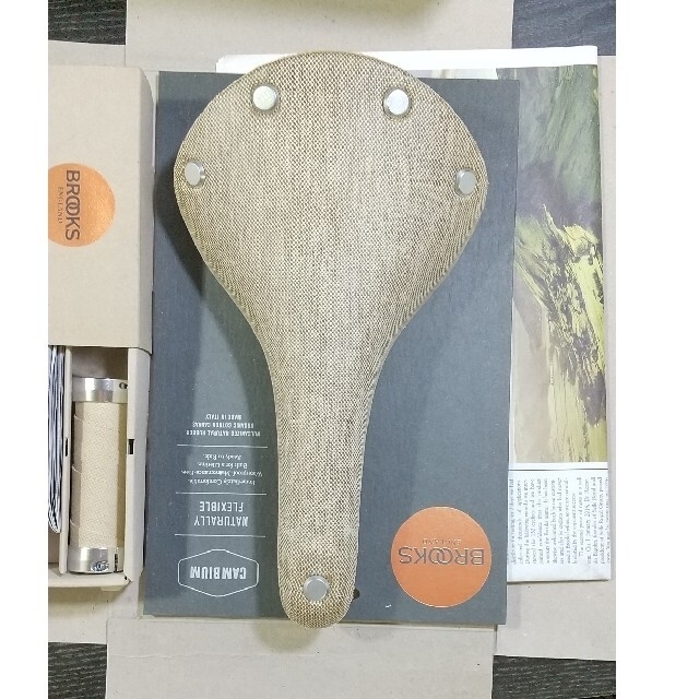 Brooks(ブルックス)のジョナサン様専用 ブルックス サドル CAMBIUM NATURAL スポーツ/アウトドアの自転車(パーツ)の商品写真