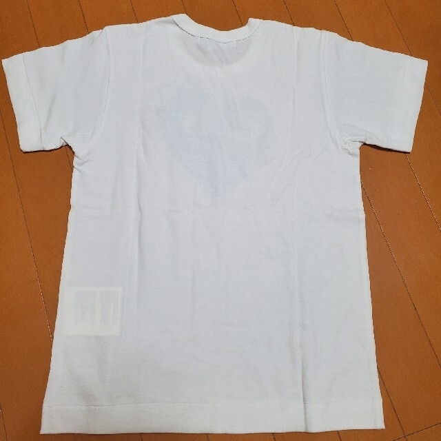 COMME des GARCONS(コムデギャルソン)の新品未使用　コム・デ・ギャルソン　白Tシャツ レディースのトップス(Tシャツ(半袖/袖なし))の商品写真