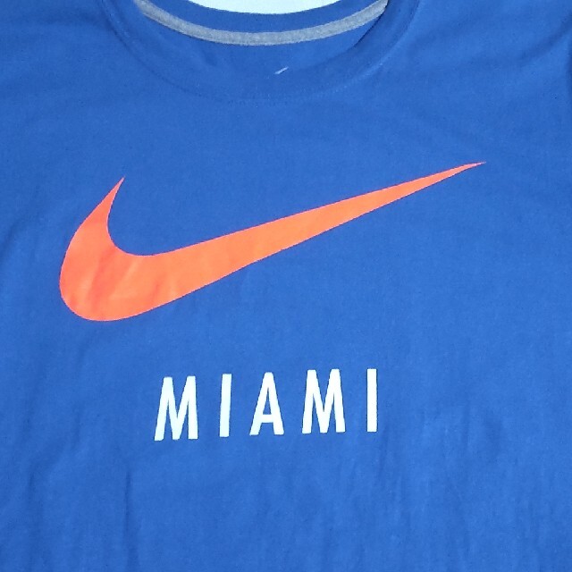 NIKE(ナイキ)のNIKE  半袖Tシャツ（MIAMI） USサイズ S  (古着) メンズのトップス(Tシャツ/カットソー(半袖/袖なし))の商品写真