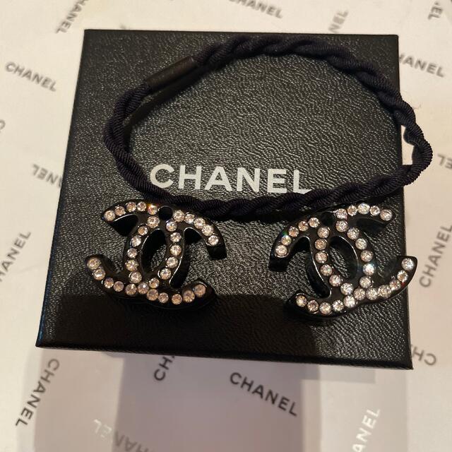 CHANELヘアーゴム　お値下げ中4000円に致します。