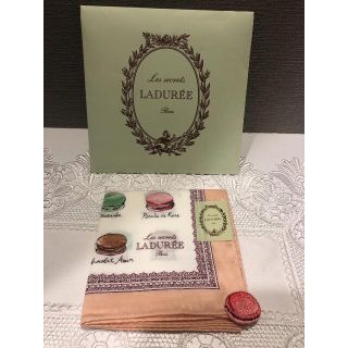 ラデュレ(LADUREE)の最終値下げラデュレ　ハンカチ　マカロン　新品(ハンカチ)