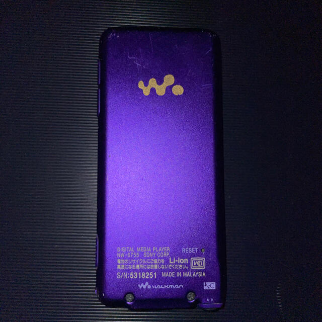 WALKMAN(ウォークマン)の♡週末セール！WALKMAN 16GB♡ スマホ/家電/カメラのオーディオ機器(ポータブルプレーヤー)の商品写真