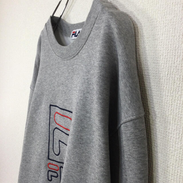 FILA(フィラ)の【90s、美品】フィラ/FILA スウェット　トレーナー　ビッグサイズ　ロゴ刺繍 メンズのトップス(スウェット)の商品写真