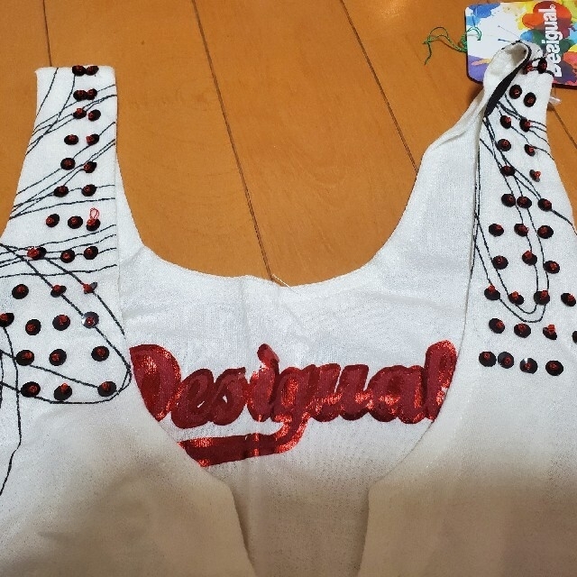 DESIGUAL(デシグアル)の新品未使用　Desigual  Aラインタンクトップ レディースのトップス(タンクトップ)の商品写真