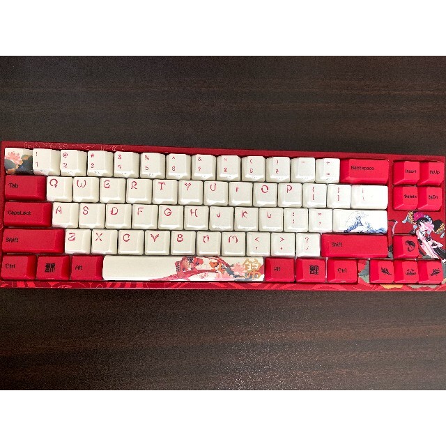 注目ブランド Ducky Varmilo アミロ ゲーミングキーボード 鯉 銀軸 上質風合い