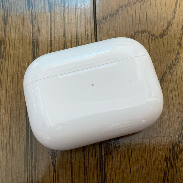 Apple(アップル)のアップル　エアーポッズプロ　Apple AirPods pro スマホ/家電/カメラのオーディオ機器(ヘッドフォン/イヤフォン)の商品写真