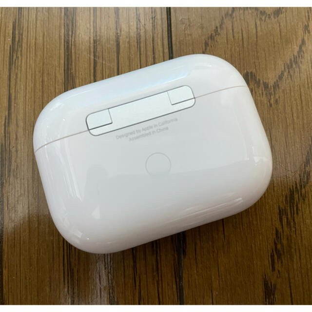 Apple(アップル)のアップル　エアーポッズプロ　Apple AirPods pro スマホ/家電/カメラのオーディオ機器(ヘッドフォン/イヤフォン)の商品写真