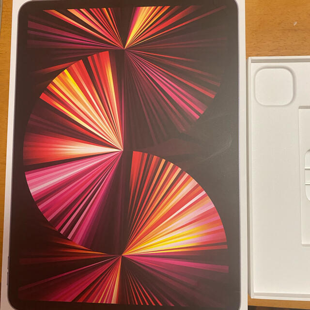 ワンピなど最旬ア! Apple - iPad Pro 11インチ128GBスペースグレー第3