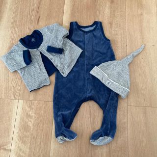 プチバトー(PETIT BATEAU)のプチバトー⭐︎ロンパース＋カーディガン＋帽子セット(ロンパース)