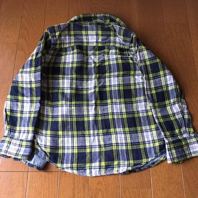 babyGAP(ベビーギャップ)のbabyGAPチェックシャツ／ユニクロヒートテック110 キッズ/ベビー/マタニティのキッズ服男の子用(90cm~)(Tシャツ/カットソー)の商品写真