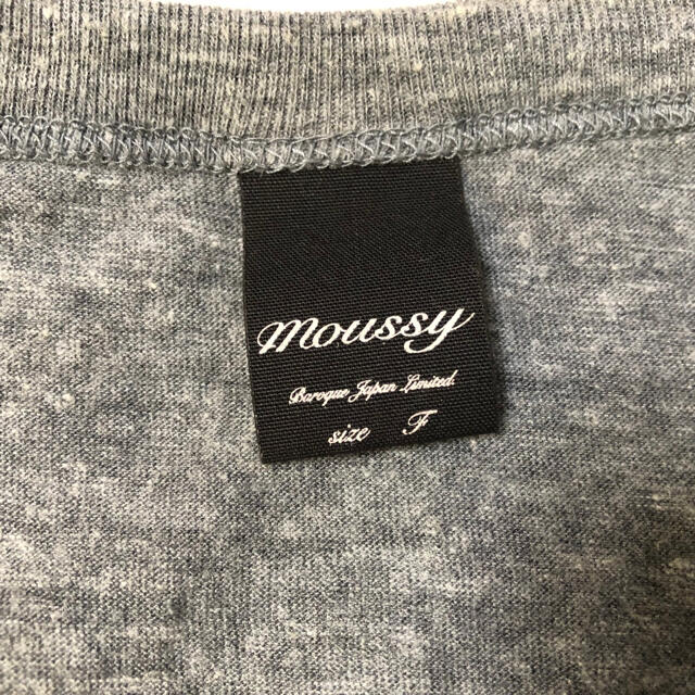 moussy(マウジー)のmoussy マウジー　Ｔシャツ レディースのトップス(Tシャツ(半袖/袖なし))の商品写真