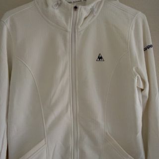 ルコックスポルティフ(le coq sportif)のle cop sportifパーカーDESCENTE(パーカー)