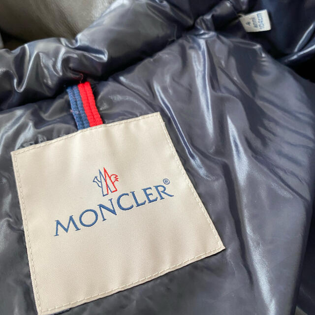 MONCLER(モンクレール)のモンクレールキッズ ダウン キッズ/ベビー/マタニティのキッズ服女の子用(90cm~)(コート)の商品写真