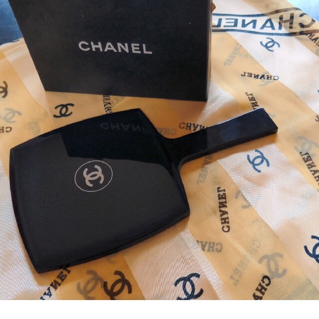 (ʘᴗʘ✿)正規品CHANELノベルティーミラー(ﾉ◕ヮ◕)ﾉ*.✧