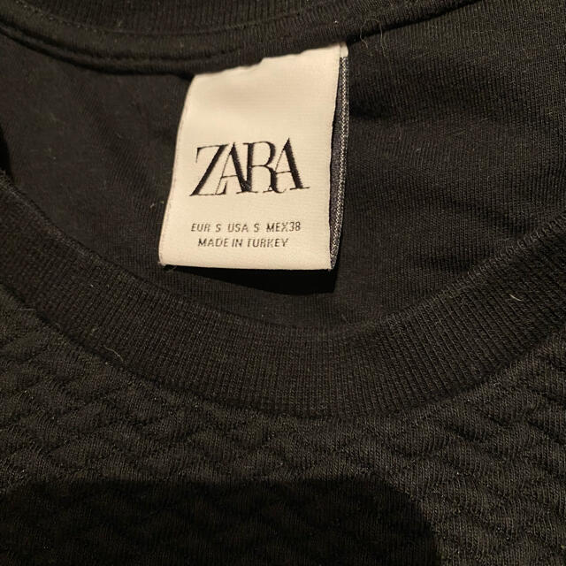 ZARA(ザラ)のZARA ザラ　メンズ　キルティング素材　スウェット　ブラック【美品】 メンズのトップス(スウェット)の商品写真