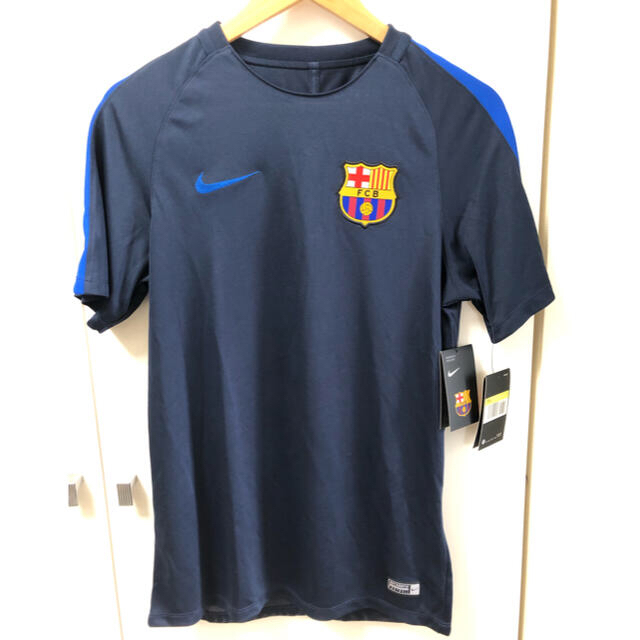 NIKE(ナイキ)のNIKE ナイキ ユニフォーム　Tシャツ　FCバルセロナ スポーツ/アウトドアのサッカー/フットサル(ウェア)の商品写真