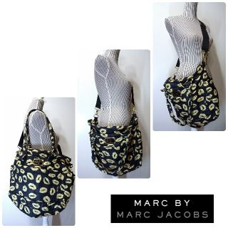 マークバイマークジェイコブス(MARC BY MARC JACOBS)のマークバイマークジェイコブス　ショルダートートバッグ(トートバッグ)