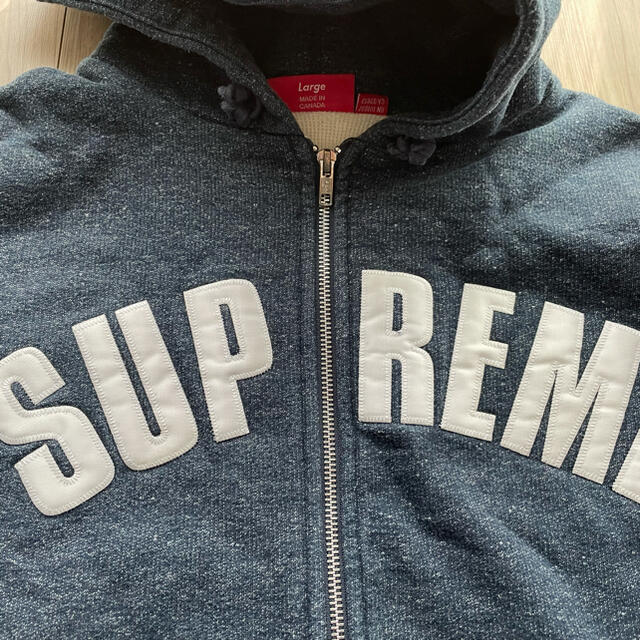 Supreme(シュプリーム)のsupreme arch logo parka シュプリーム　パーカーbox メンズのトップス(パーカー)の商品写真