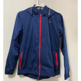 ナイキ(NIKE)のNIKE パーカー(パーカー)