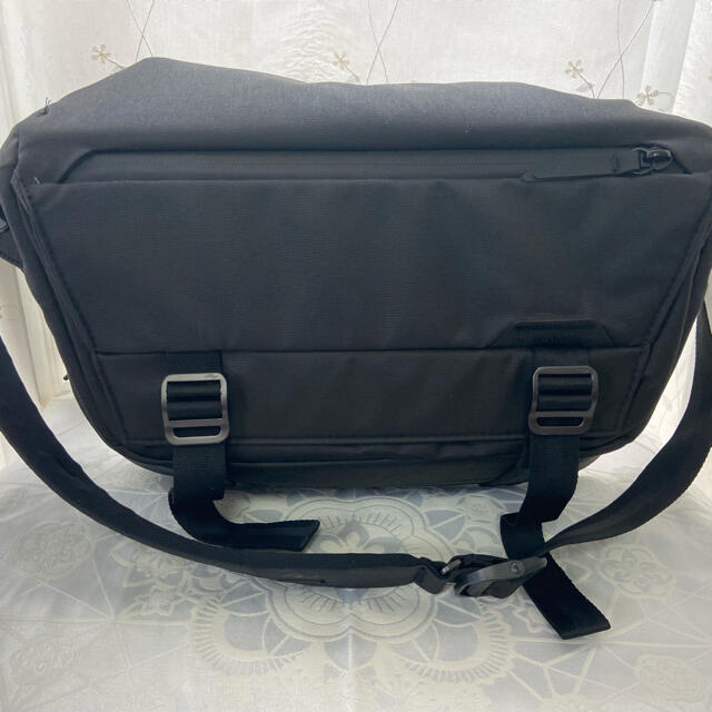 美品】peak design エブリデイスリング10L ジェットブラック