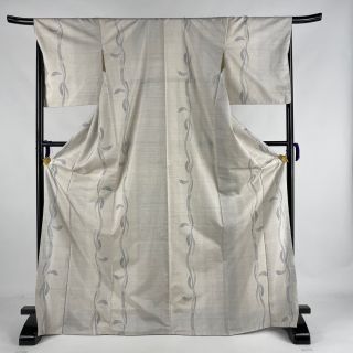 大島紬 美品 逸品 身丈173.5cm 裄丈68cm 正絹 【中古】(着物)