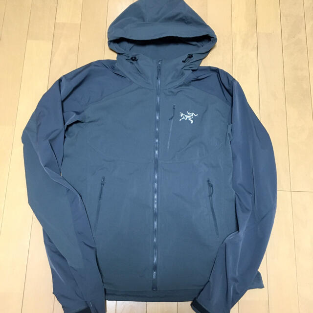 ARC'TERYX(アークテリクス)のアークテリクス　ソフトシェルジャケット　マウンテンパーカー メンズのジャケット/アウター(マウンテンパーカー)の商品写真