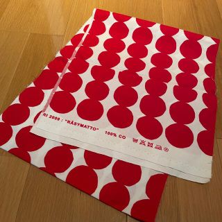 マリメッコ(marimekko)の【はぎれ】002✈︎マリメッコ✈︎ラシィマット(生地/糸)