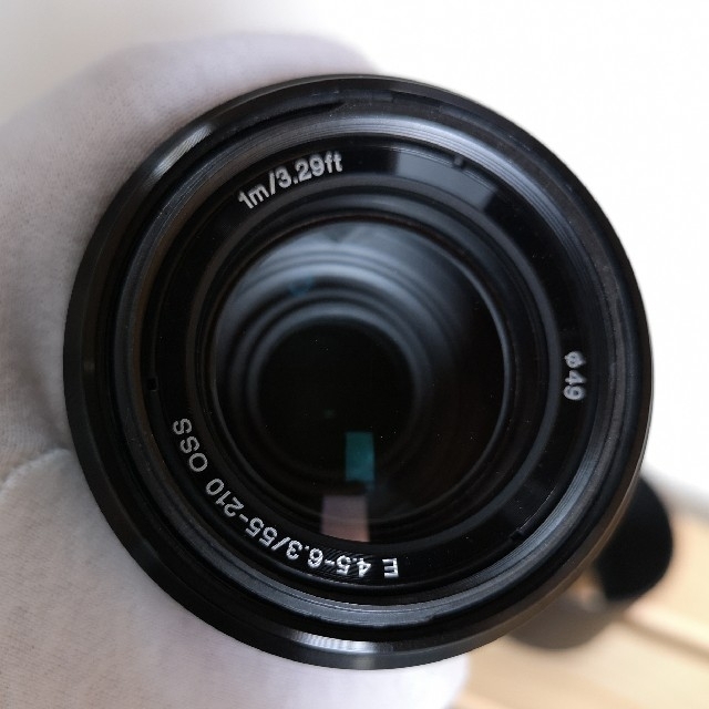 SONY(ソニー)のSony  SEL55210  望遠ズームレンズ(APS-C) 美品 スマホ/家電/カメラのカメラ(レンズ(ズーム))の商品写真