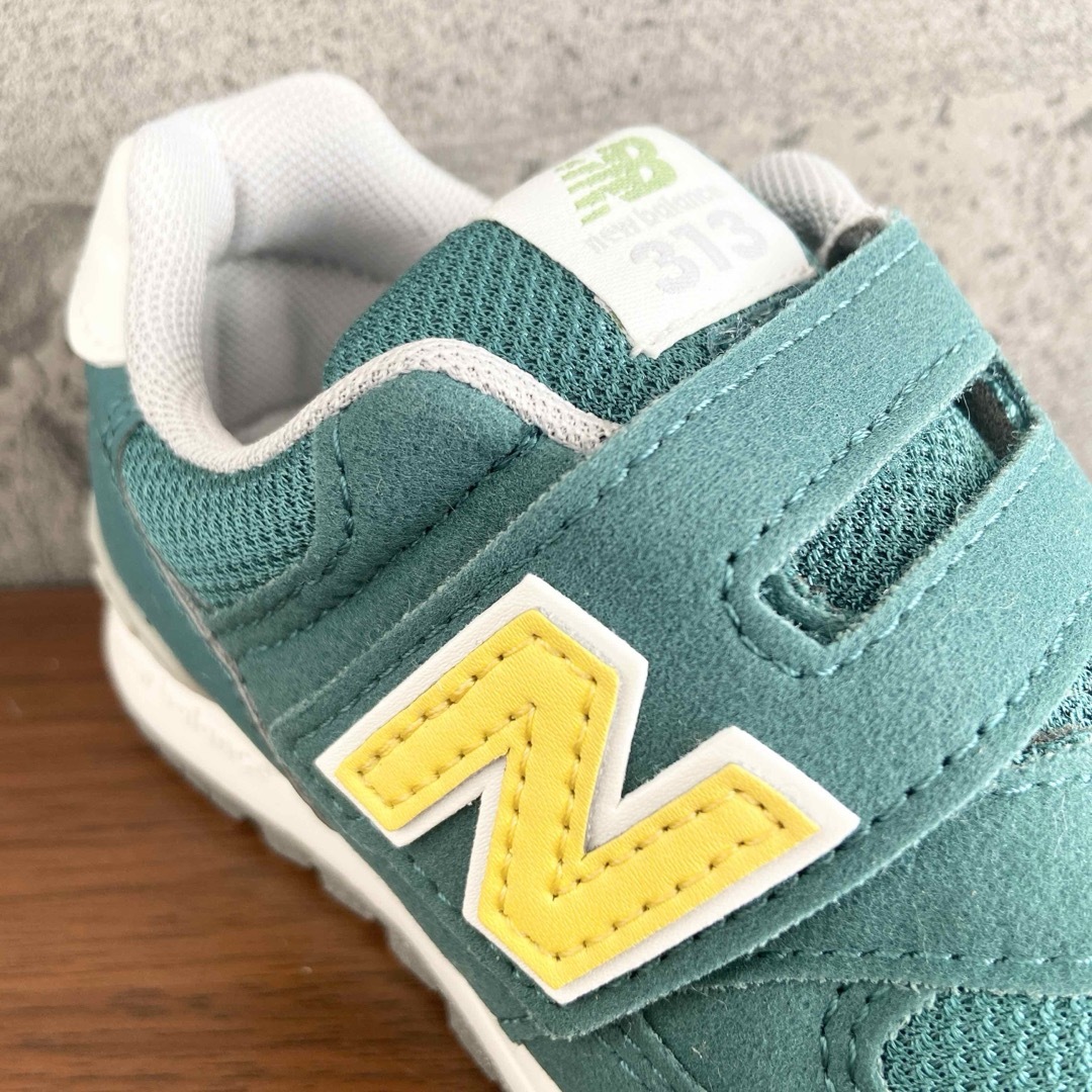 New Balance(ニューバランス)の【新品】14センチ ピンク×イエロー　ニューバランス　スニーカー キッズ/ベビー/マタニティのベビー靴/シューズ(~14cm)(スニーカー)の商品写真