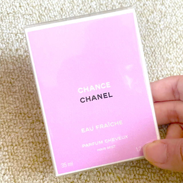 CHANEL(シャネル)の【新品未使用】CHANEL チャンス オーフレッシュ ヘアミスト コスメ/美容のヘアケア/スタイリング(ヘアウォーター/ヘアミスト)の商品写真