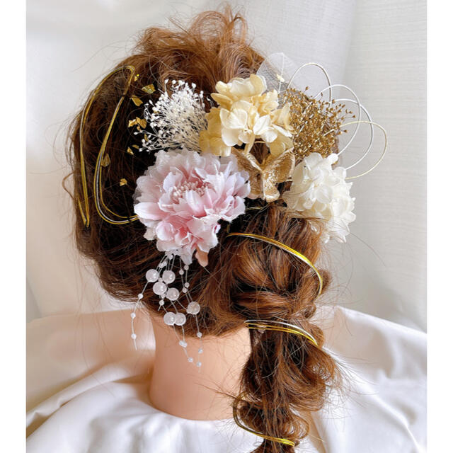 ドライフラワーの髪飾り　水引アレンジ　成人式、結婚式、卒業式　7 ハンドメイドのアクセサリー(ヘアアクセサリー)の商品写真