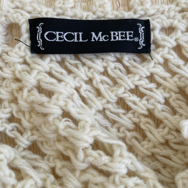 CECIL McBEE(セシルマクビー)のセシルマクビー ポンチョ レディースのジャケット/アウター(ポンチョ)の商品写真