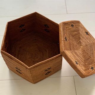 アン様専用アタ 籠 大きめ カゴ 小物入れバリ(バスケット/かご)