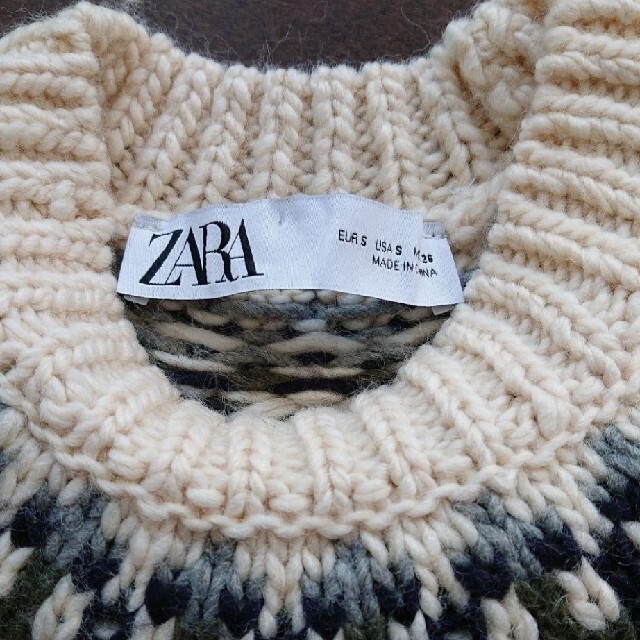 ZARA(ザラ)のZARA　セーター　ノルディック柄　ベスト　セット レディースのトップス(ニット/セーター)の商品写真