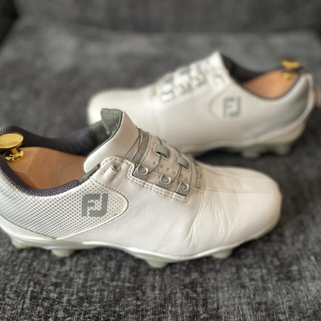 FootJoy(フットジョイ)のりゅうりゅう様　専用 スポーツ/アウトドアのゴルフ(シューズ)の商品写真