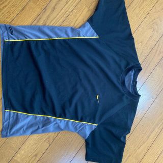 ナイキ(NIKE)のNIKE  ドライフィット　tシャツ(Tシャツ/カットソー(半袖/袖なし))