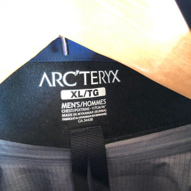 ARC'TERYX(アークテリクス)のKCGM様専用 arc'teryx Beta AR XL Tui メンズのジャケット/アウター(マウンテンパーカー)の商品写真