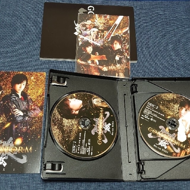 牙狼 GARO GOLD STORM 翔 Blu-ray BOX　セット エンタメ/ホビーのDVD/ブルーレイ(TVドラマ)の商品写真