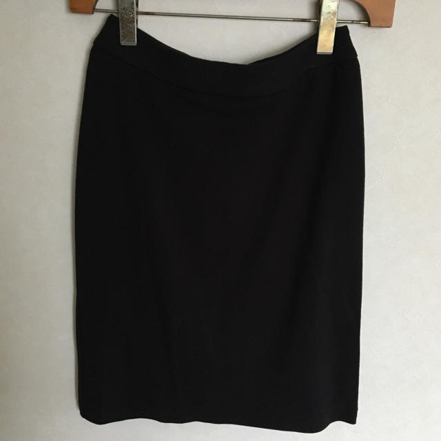 MUJI (無印良品)(ムジルシリョウヒン)の無印良品 MUJI スカート 黒 レディースのスカート(ひざ丈スカート)の商品写真