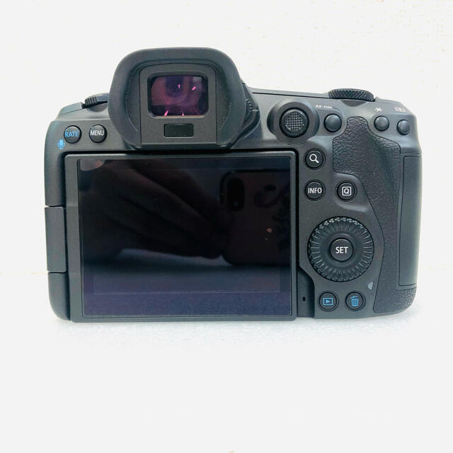 Canon(キヤノン)の【極美品】CANON EOS R5 ボディ ミラーレス一眼 カメラ フルサイズ スマホ/家電/カメラのカメラ(ミラーレス一眼)の商品写真
