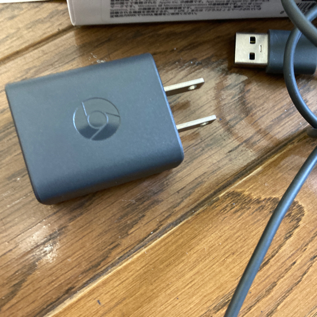 Google(グーグル)のGoogle Chromecast Audio GA3A00157A16Z01  スマホ/家電/カメラのオーディオ機器(その他)の商品写真