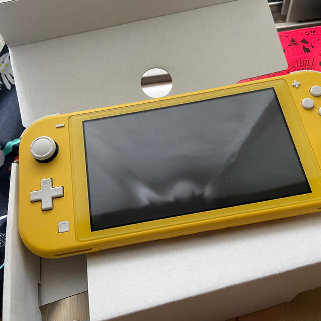 Nintendo Switch Lite イエロー