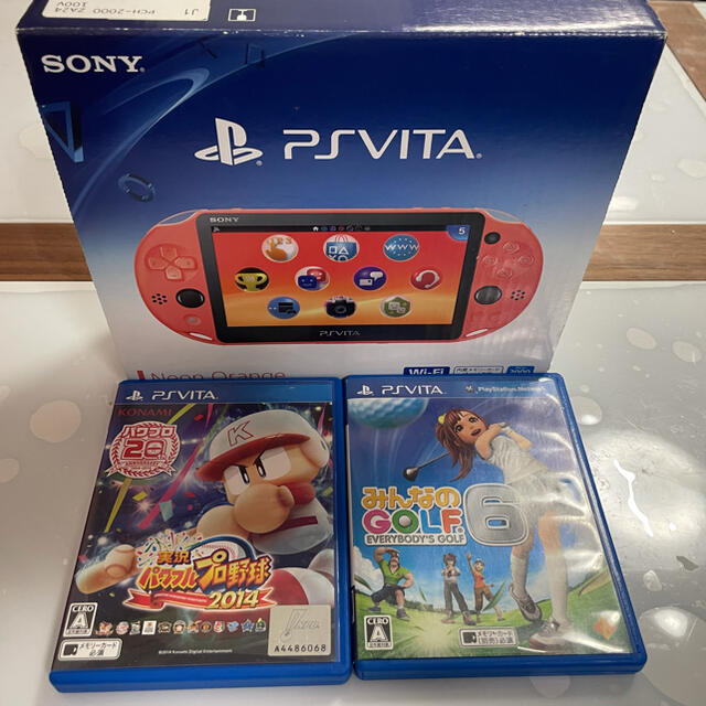 PlayStation Vita（PCH-2000シリーズ） Wi-Fiモデル…