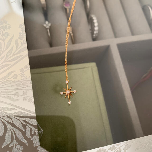 STAR JEWELRY(スタージュエリー)のスタージュエリー  K18 クロスネックレス　ダイヤモンド　 レディースのアクセサリー(ネックレス)の商品写真