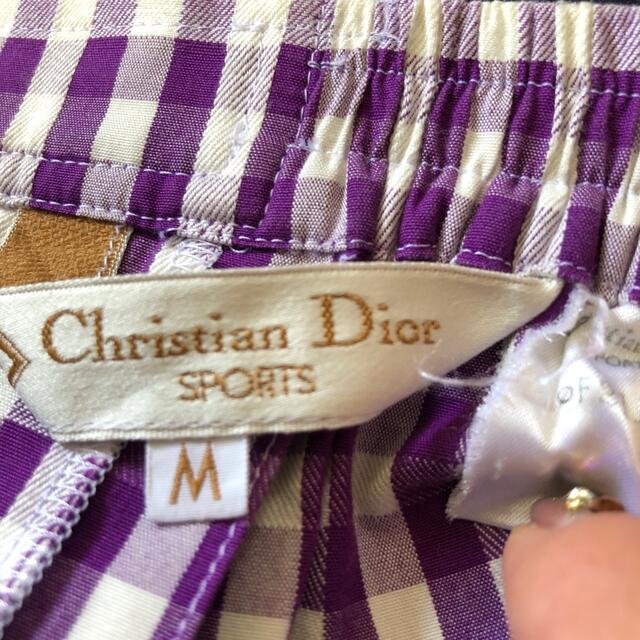 Christian Dior(クリスチャンディオール)の❤️訳あり美品クリスチャンディオールスポーツ　ゴルフスカート スポーツ/アウトドアのゴルフ(ウエア)の商品写真