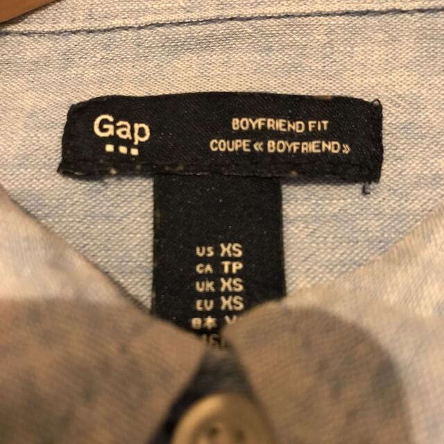 GAP(ギャップ)のGAP 長袖シャツ ブルー XS レディースのトップス(シャツ/ブラウス(長袖/七分))の商品写真