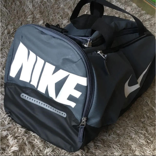 NIKE(ナイキ)の64L ボストンバッグ NIKE メンズのバッグ(ボストンバッグ)の商品写真