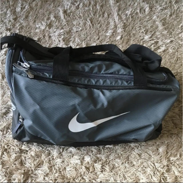 NIKE(ナイキ)の64L ボストンバッグ NIKE メンズのバッグ(ボストンバッグ)の商品写真